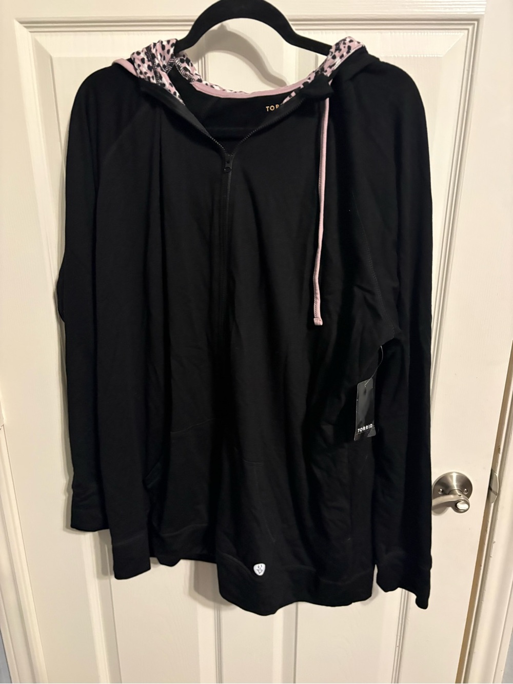 199- NWT torrid Black Hoodie with Pink leopard Accents